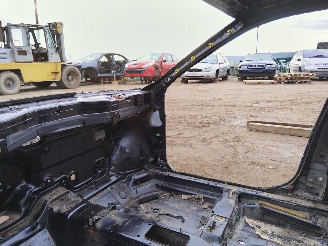 Стойка кузовная передняя правая U9B243 Seat Toledo купить на авторазборке