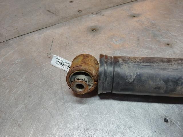 Амортизатор задний правый Y1IBHW Renault Grand Scenic купить на авторазборке