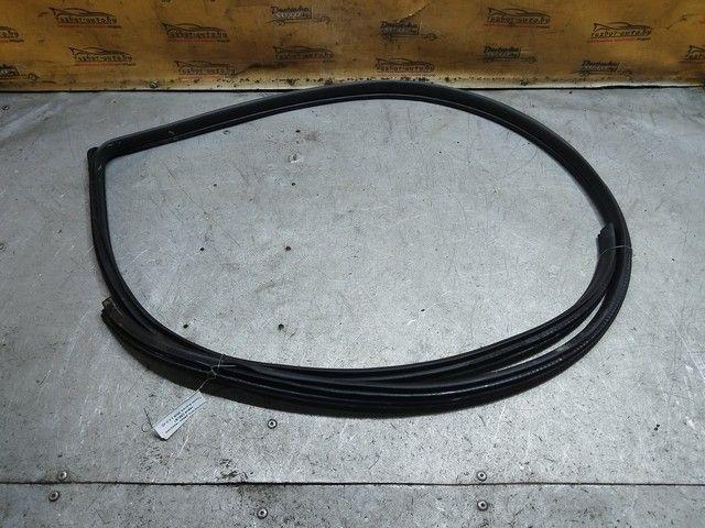 Уплотнитель двери передней левой C88V9T Toyota Avensis купить