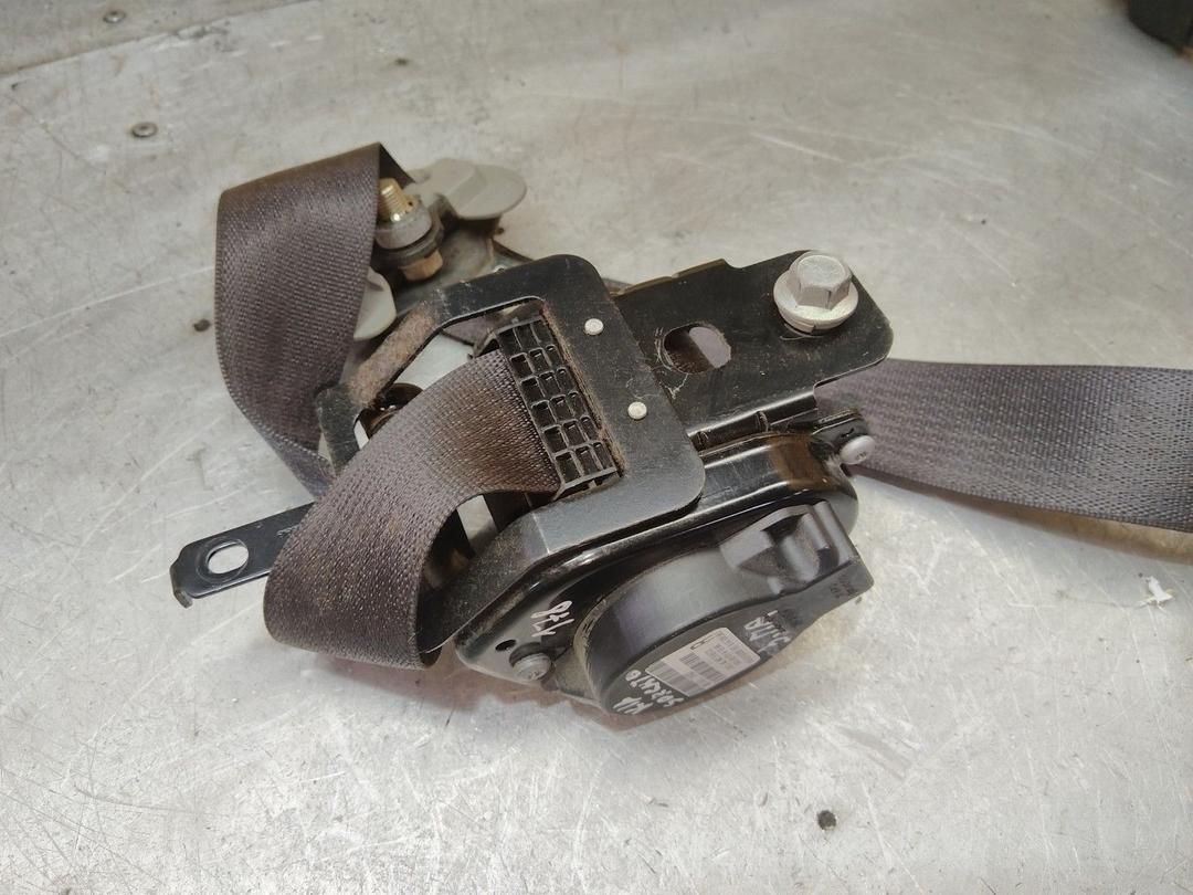 Ремень безопасности передний правый IL8ZTI Kia Sorento undefined