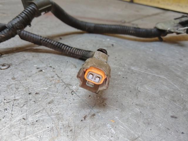 Проводка форсунок NX4T23 Mitsubishi Carisma купить на авторазборке