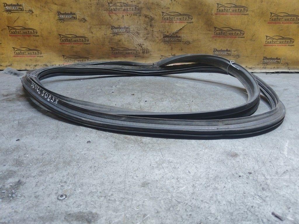 Уплотнитель багажника N02XXD Mazda Xedos 6 - Фото 2