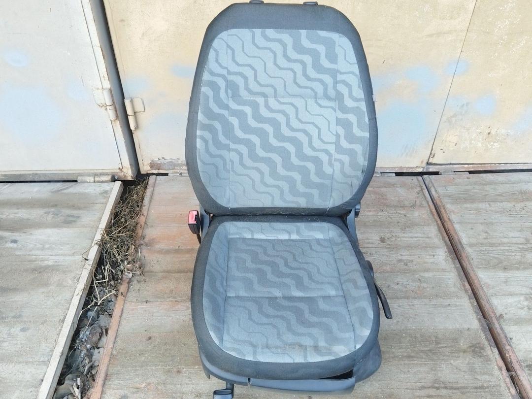 Сиденье переднее 5GVE0X Skoda Roomster купить с доставкой