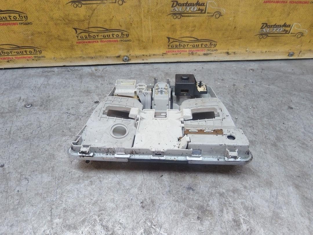 Фонарь салона (плафон) XVK967 Mercedes C W202 купить с доставкой. Огромный выбор запчастей и марок авто. У нас есть практически все.