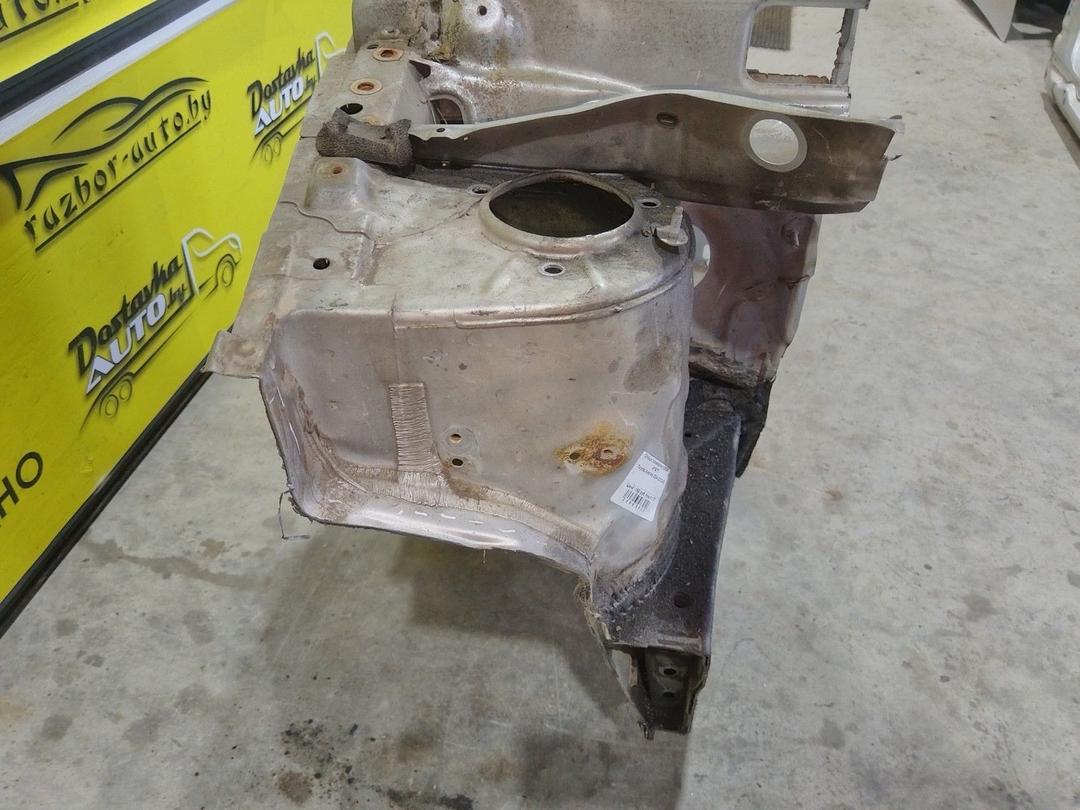 Стойка кузовная передняя правая RC0VH8 Toyota Avensis купить