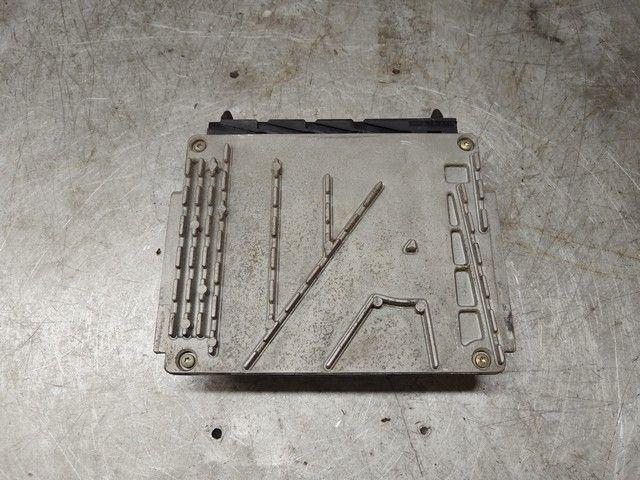 Блок управления двигателем Y8UG0Q Volvo V70 купить с доставкой