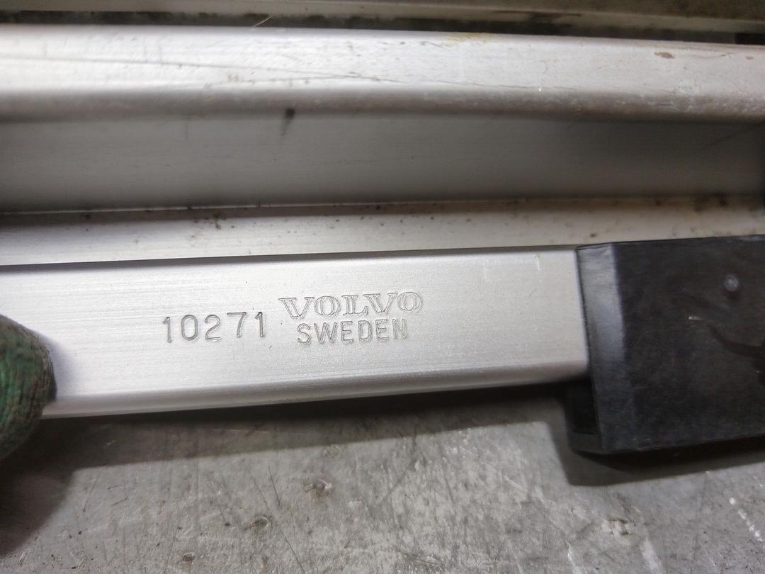 Пол багажника FQZ9ND Volvo XC70 undefined