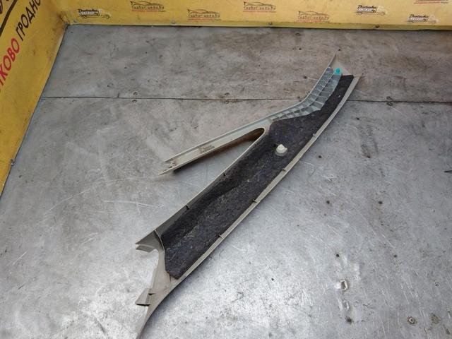 Обшивка стойки передней правой RVYFUL Toyota Corolla Verso купить