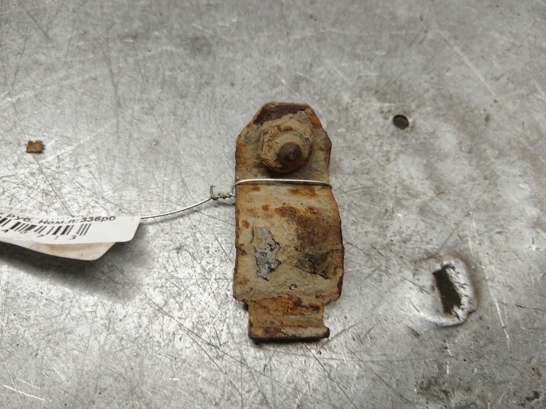 Крепление втулки стабилизатора BP980N Volkswagen Passat - Фото 1