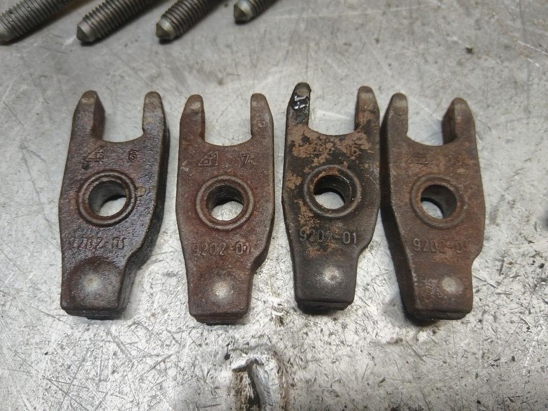 Скоба (кронштейн) крепления форсунки L0AQW2 Citroen Jumper купить