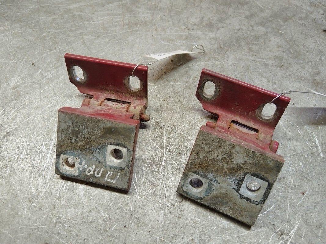 Петля двери передней правой FPK8JS Citroen Evasion