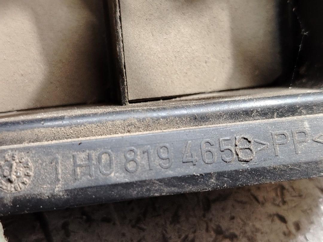 Решетка вентиляции кузова HI8JMN Skoda Octavia - Фото 3