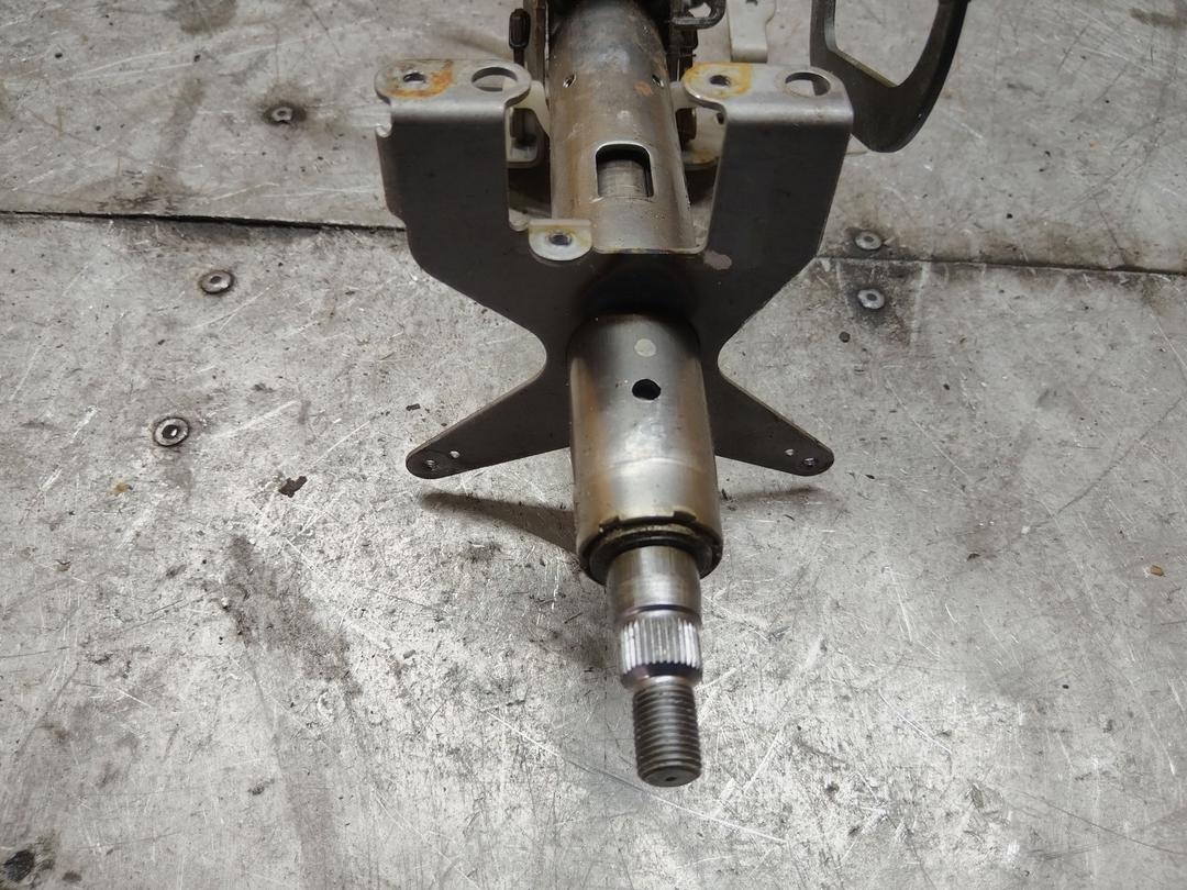 Рулевая колонка PU93A1 Subaru Forester купить в магазине запчастей бу