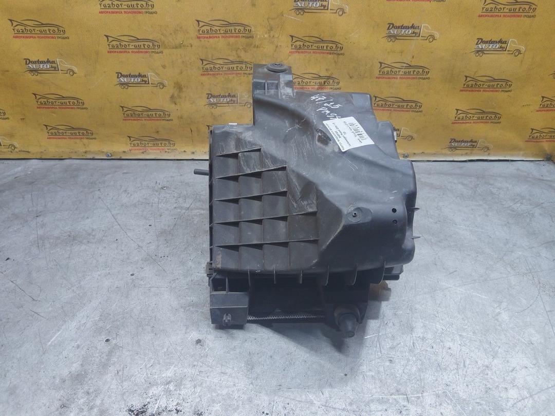 Корпус воздушного фильтра 5H8YGX Volkswagen Passat