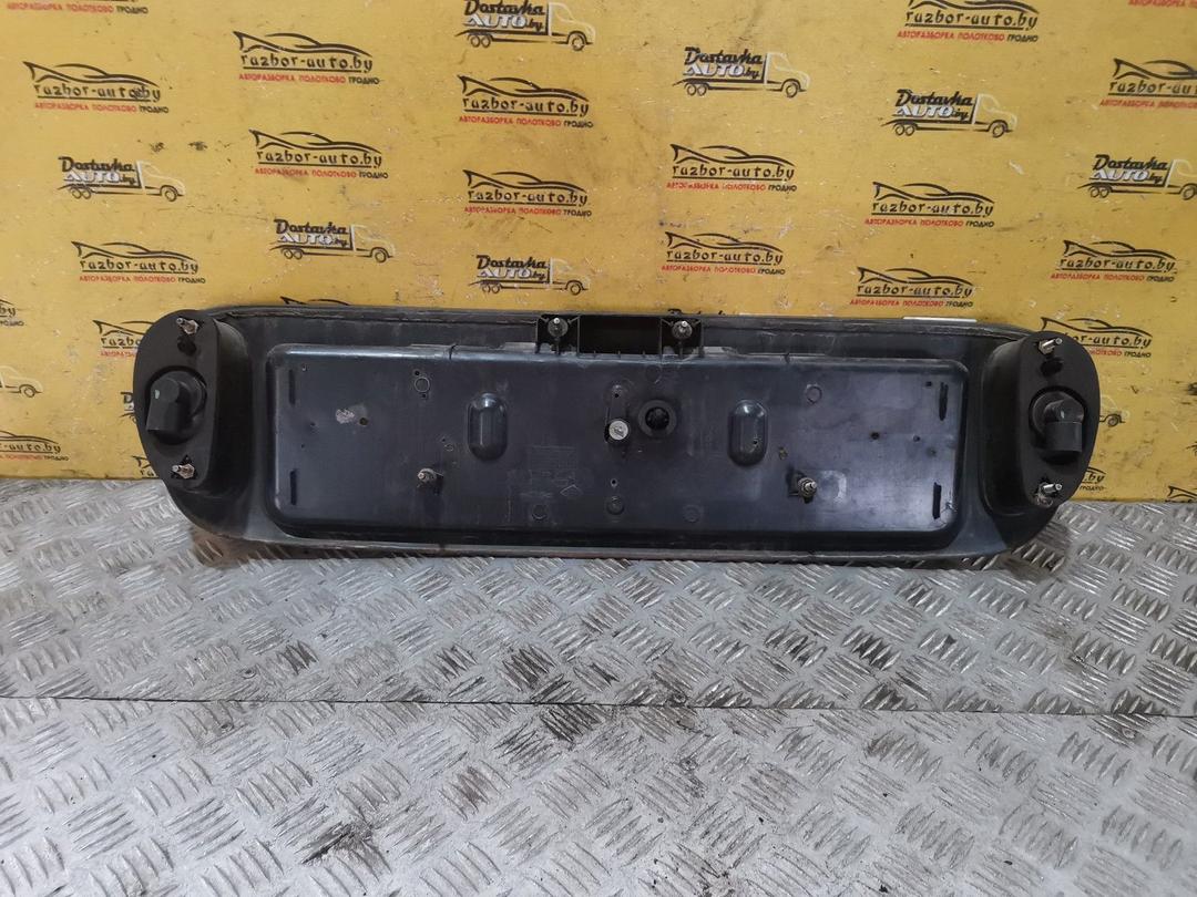 Накладка подсветки номера 2B388U Renault Scenic - Фото 4
