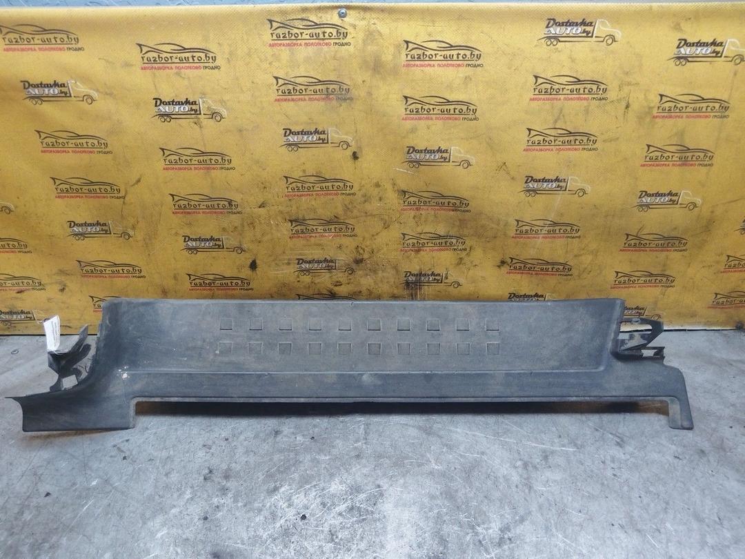 Накладка на порог внутренняя задняя правая 10O9LC Renault Espace