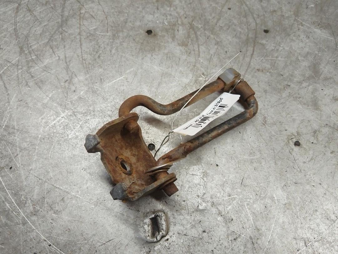 Ограничитель открывания двери M160T3 Volkswagen Caddy купить в магазине запчастей бу