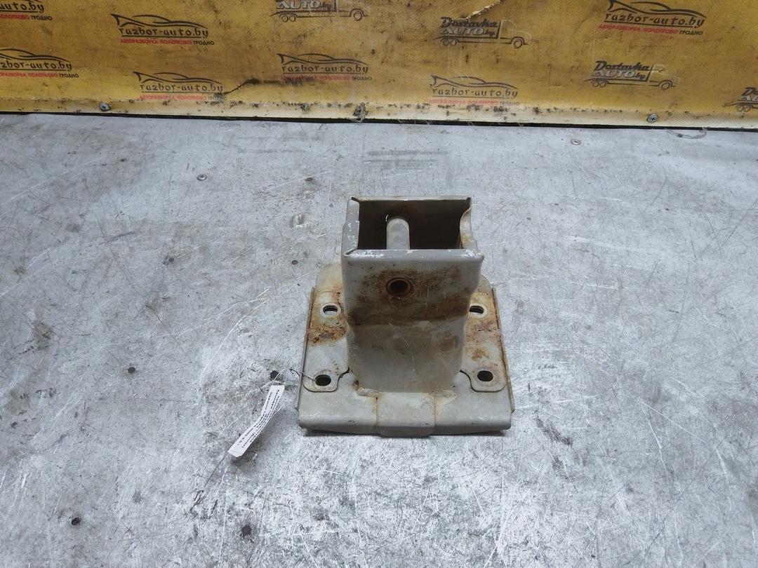 Кронштейн усилителя бампера переднего (Домик) G4IPA4 Daewoo Leganza