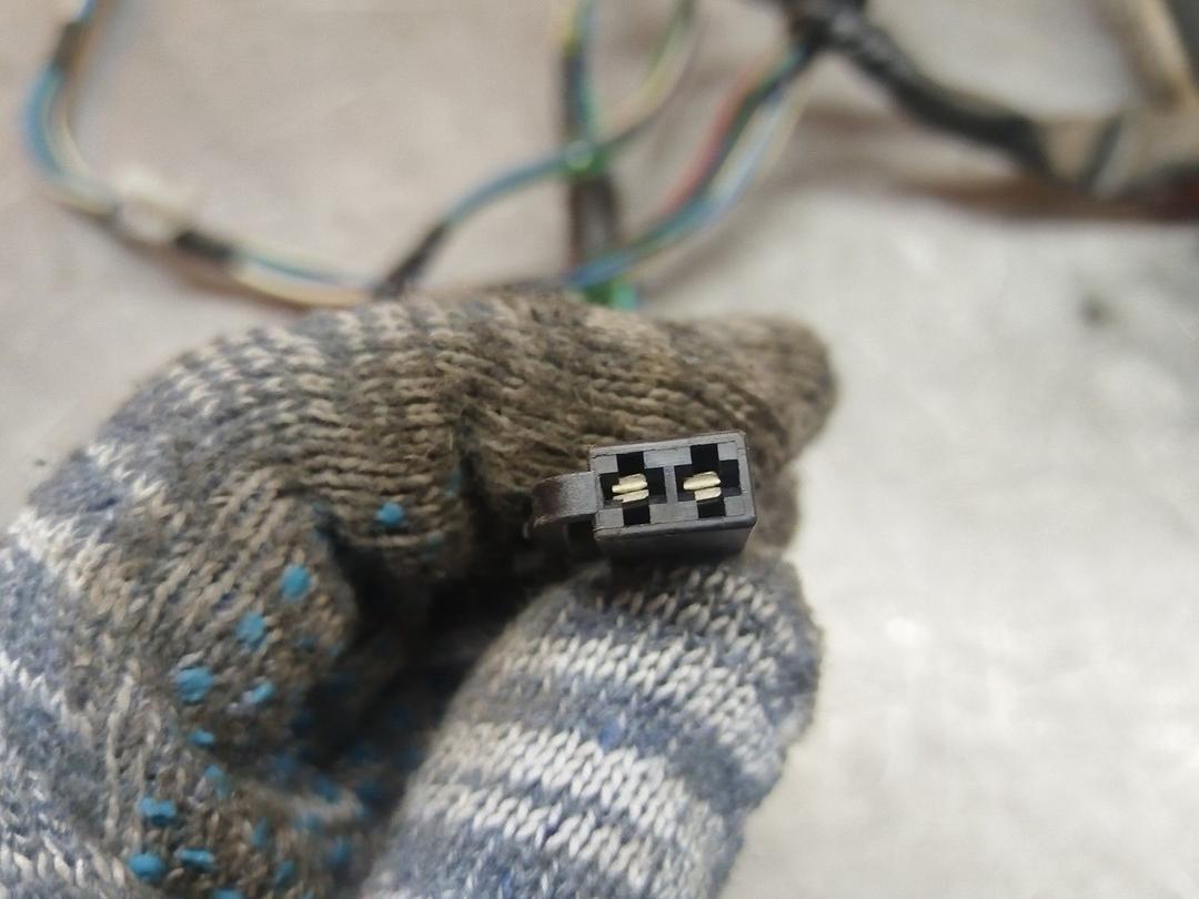 Проводка двери передней правой I3229Q Toyota Avensis - Фото 9