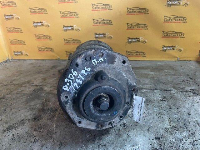 Опора амортизатора верхняя (чашка) 338C1K Peugeot 306