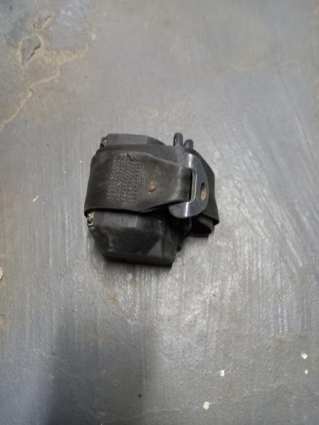 Ремень безопасности задний правый 5LSYUQ Peugeot Partner