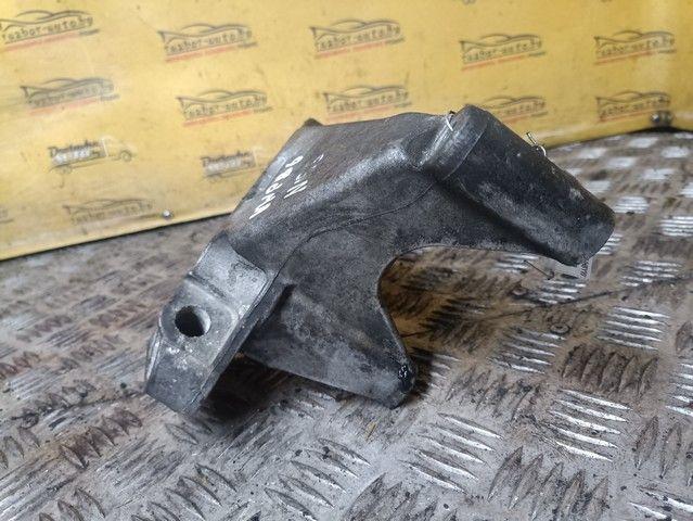 Кронштейн двигателя AVH8YW Volkswagen Passat - Фото 5