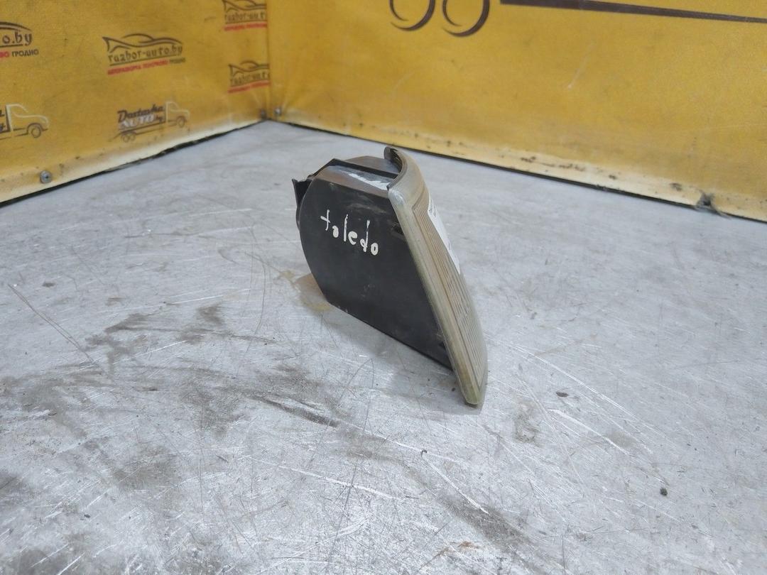 Поворотник левый VU2R36 Seat Toledo - Фото 2