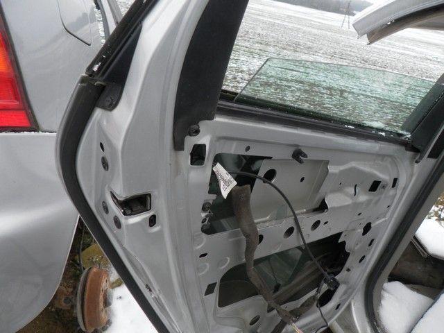 Замок двери задней левой UQ29JN Renault Scenic