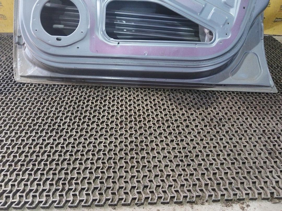 Дверь передняя правая 8TNRTX Opel Zafira undefined