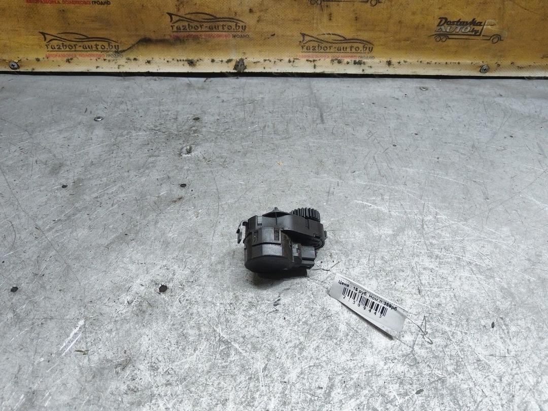 Моторчик заслонки печки JZ8VDC Renault Laguna