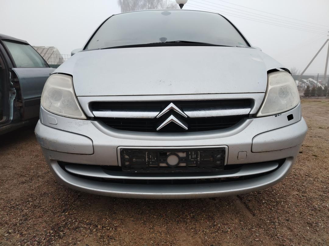 Бампер передний 8Y7C48 Citroen C8