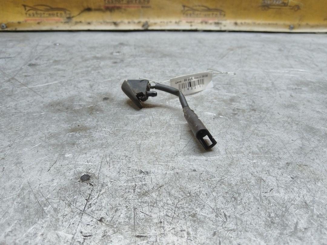 Форсунка омывателя RKBLBM Ford Mondeo купить в магазине запчастей бу