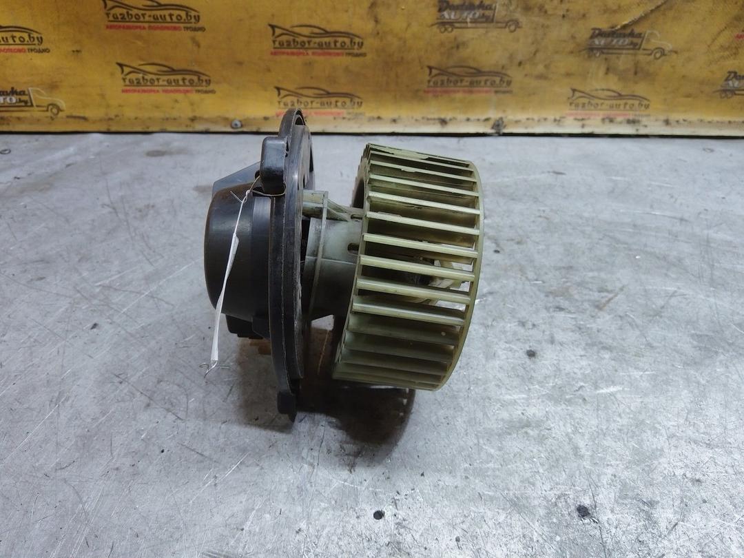 Моторчик печки YHJDAU Alfa Romeo 146