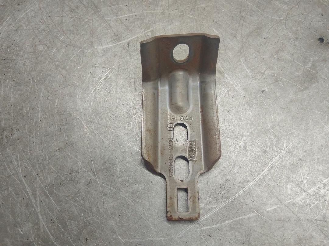 Кронштейн 2E2AWJ Ford Fusion undefined