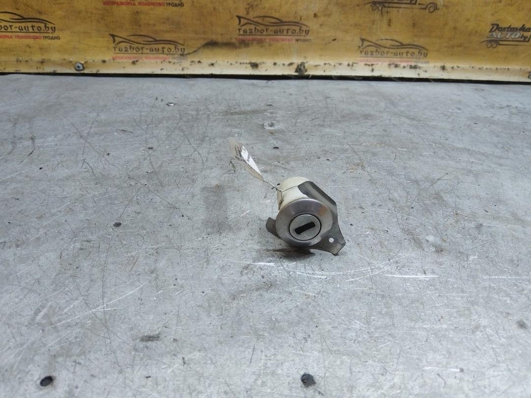 Личинка дверного замка WFY1AD Fiat Punto