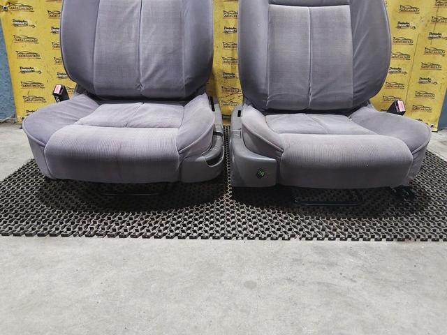 Сиденье переднее U6ZO3G Peugeot 607 купить в магазине запчастей бу