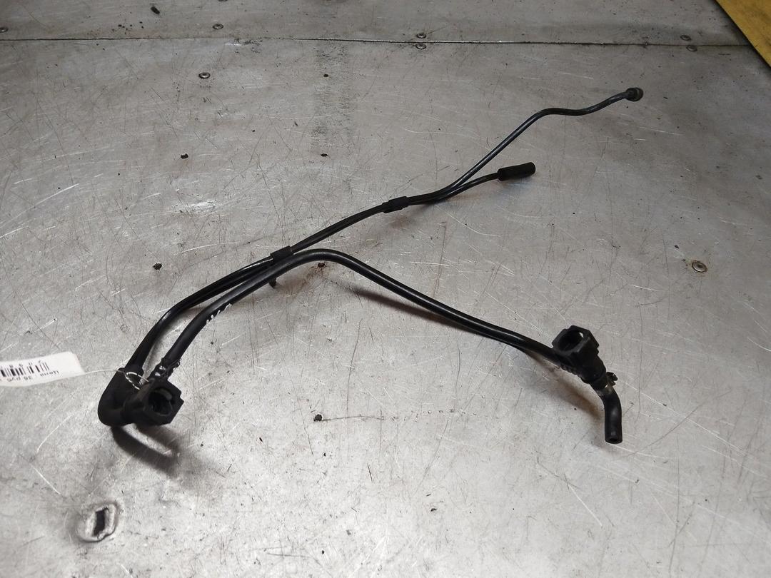 Трубка вакуумная FN8QA9 Peugeot 607