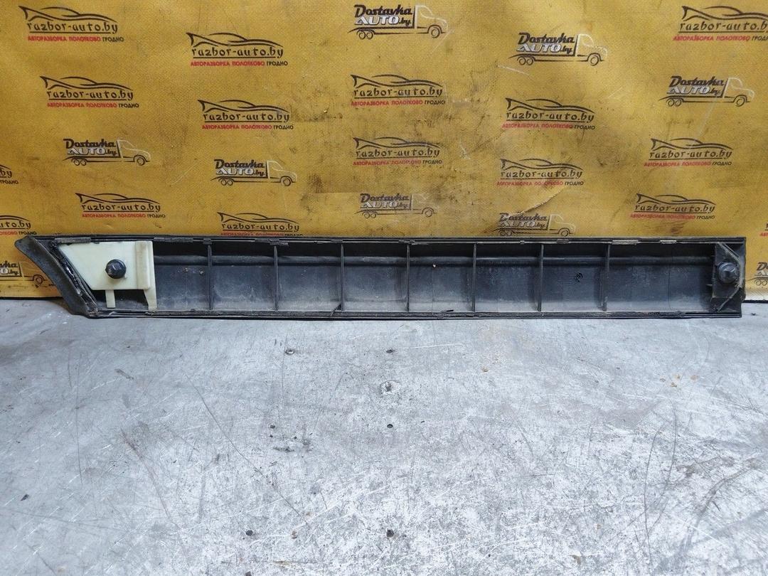 Молдинг двери задней левой GDN1DN Audi 100 купить