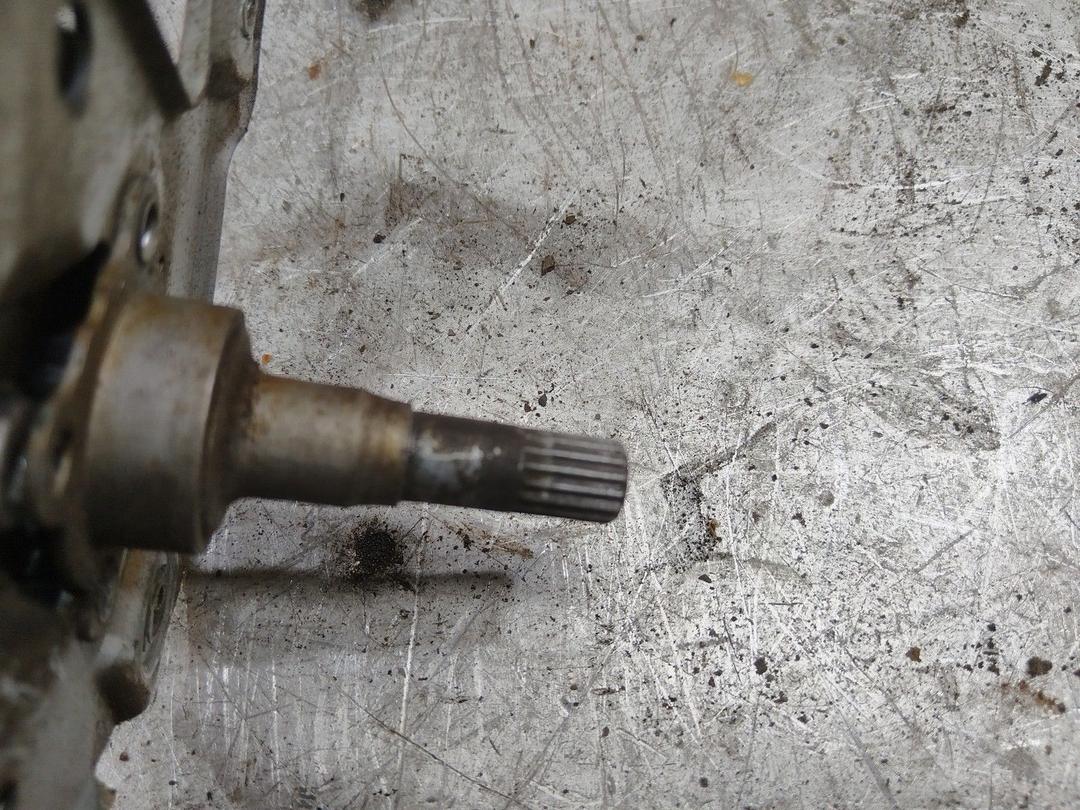 Стеклоподъемник задний правый 7X90R0 Audi 100 купить