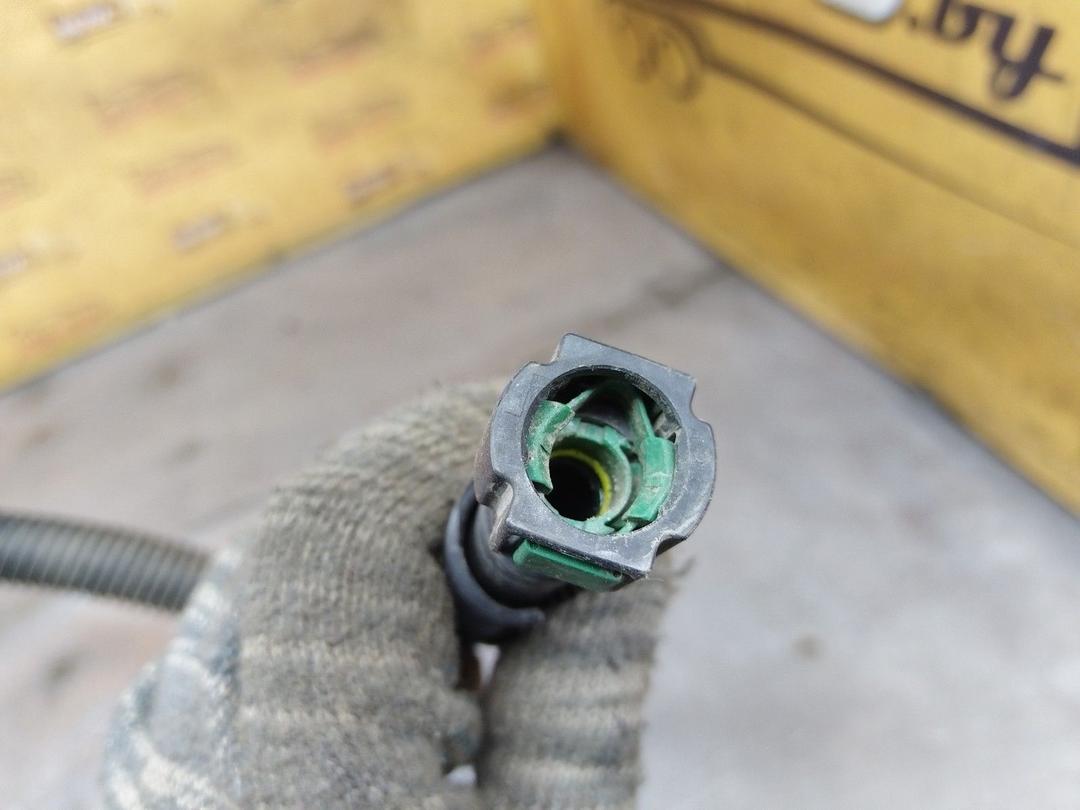 Трубка топливная PYJ2I0 Ford Fusion купить на авторазборке