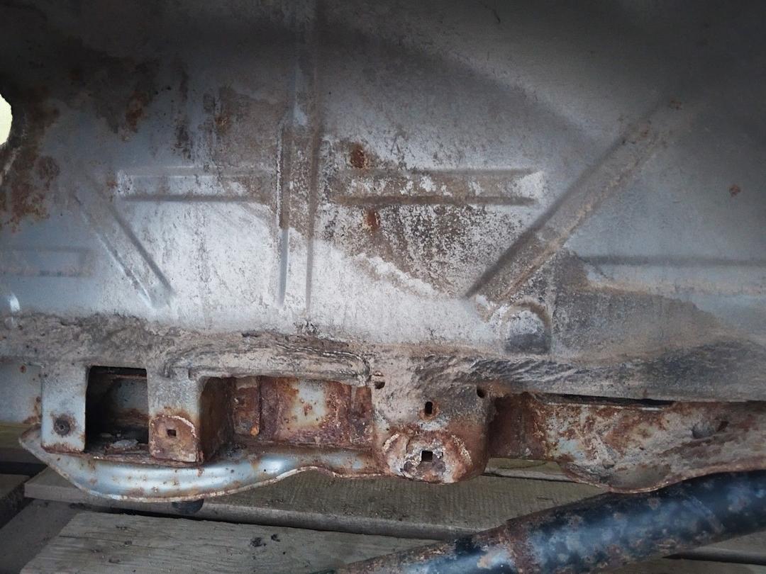 Крыло заднее левое 19TN1B Ford Galaxy undefined