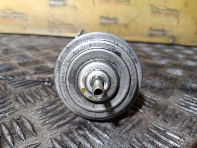 Клапан EGR 8KPY85 Volkswagen Passat купить