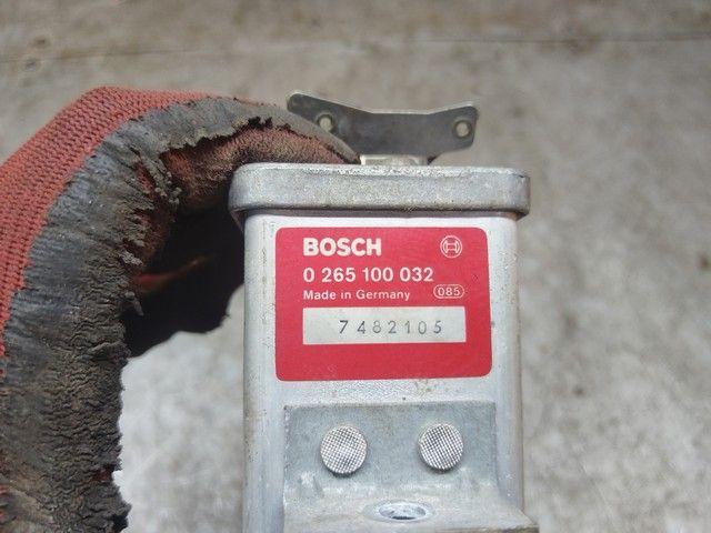 Блок управления ABS 573HG8 BMW 7 E32 - Фото 4