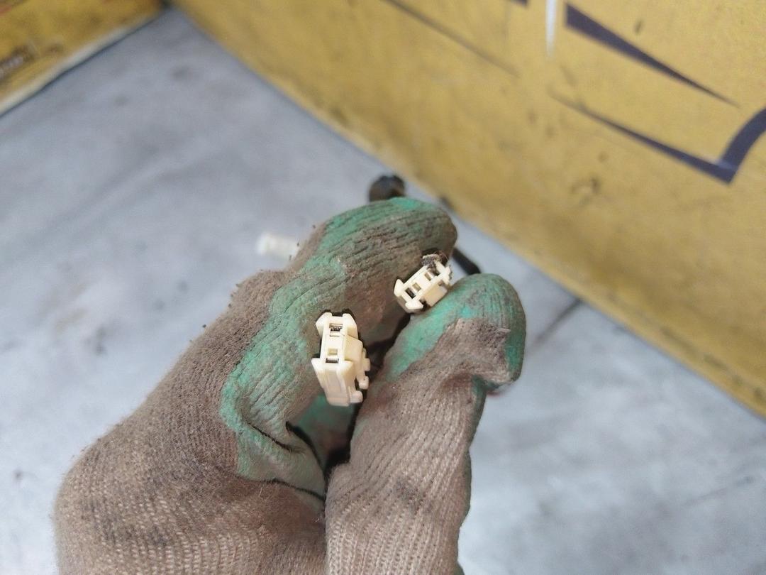 Проводка крышки багажника FZO3MO Mazda 6 undefined