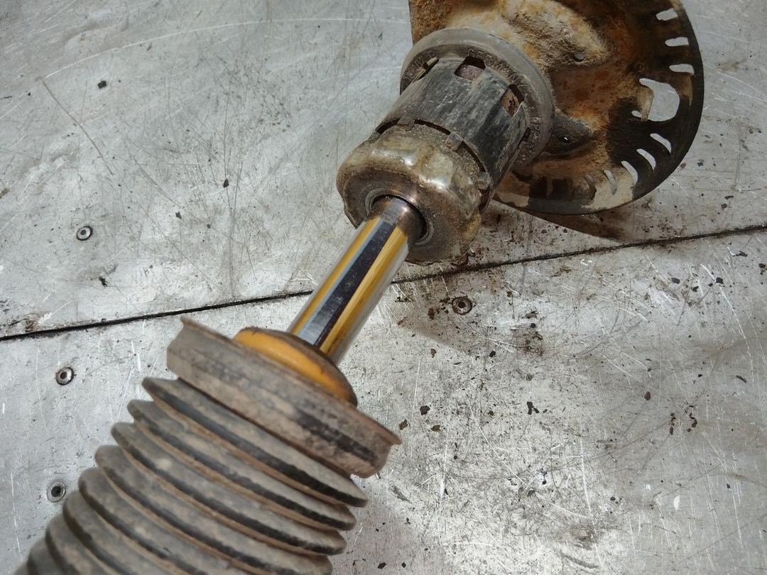 Амортизатор передний левый PAWZYJ Volkswagen Polo купить