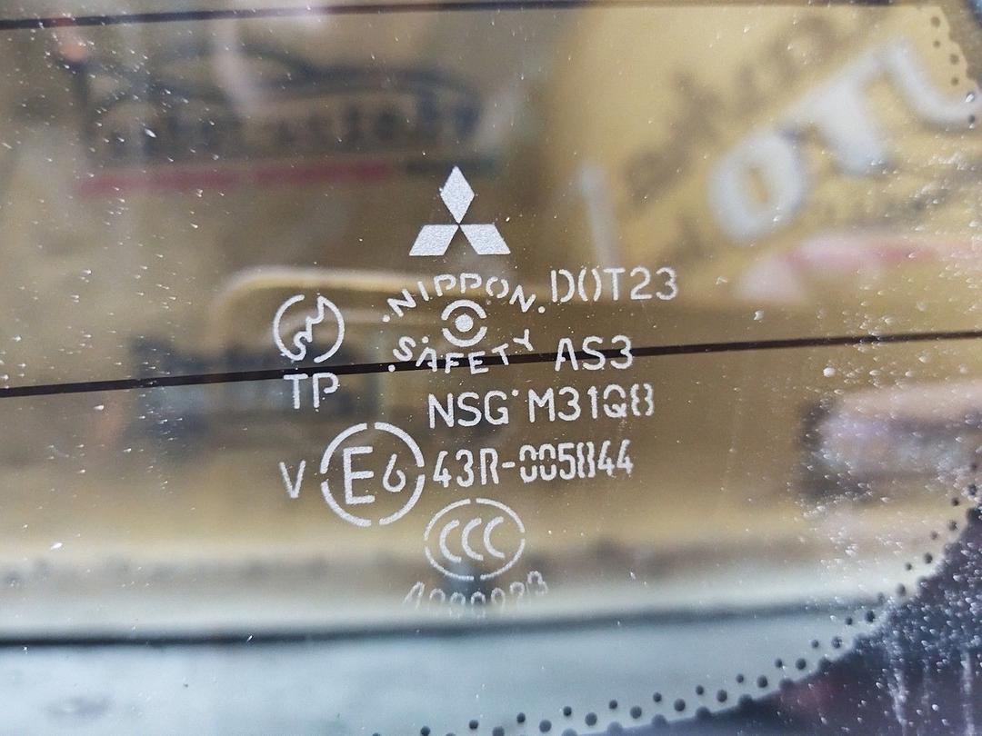 Стекло кузовное боковое левое 9N13TE Mitsubishi Grandis купить с доставкой