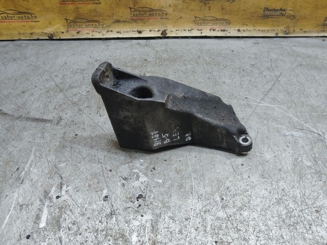 Кронштейн двигателя V697IJ Volkswagen Passat - Фото 2