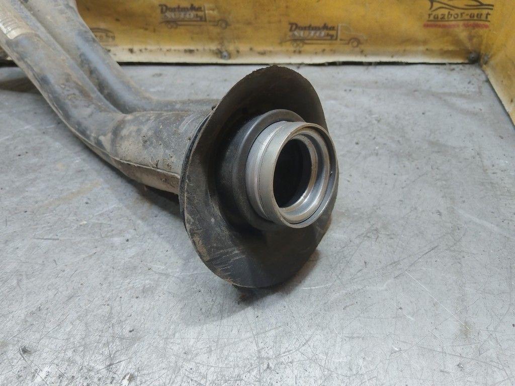 Горловина топливного бака J6Q8EI Opel Corsa - Фото 3