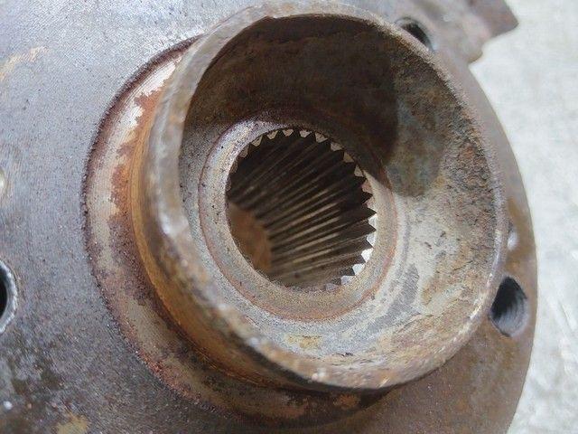 Кулак поворотный правый 6X1E8O Renault Laguna купить