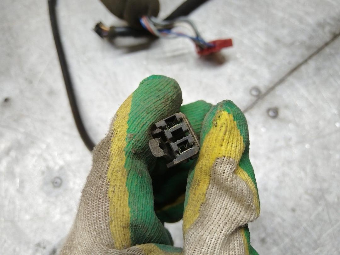 Проводка двери передней правой 778B5F Renault Kangoo - Фото 4